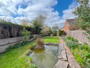 Photo 16- click for photo gallery